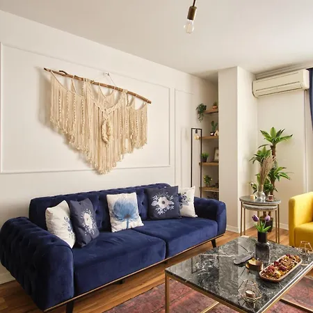 Apartment Modern & Pretty